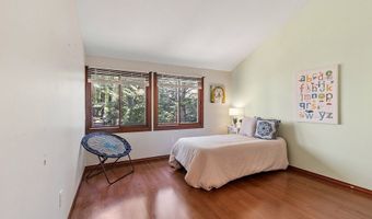 525 Tumbling Hawk 525, Acton, MA 01720