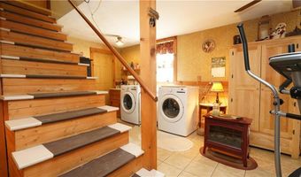 70 Westwood Park Cir, Attleboro, MA 02703