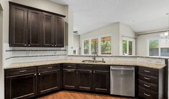 606 E Woodstone Ct, Andover, KS 67002