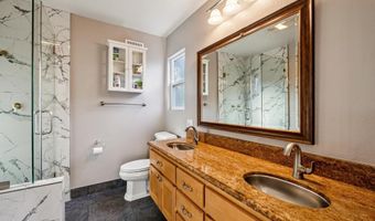 211 Inverness Ct, Alameda, CA 94502