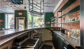 4 High St, Brattleboro, VT 05301