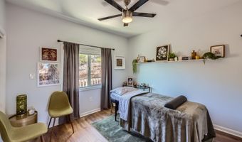 9180 Tokaj Ln, Spring Valley, CA 91977