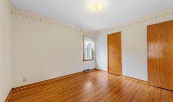 608 W Alden St, Arlington, MN 55307