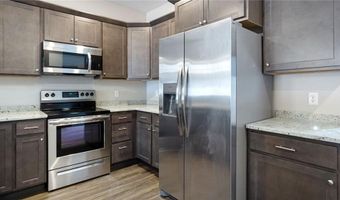 1354 Cypress Ct, Altoona, WI 54720