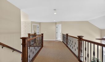 8105 Wycliffe Dr, Anderson Twp., OH 45244