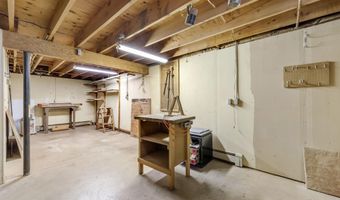 1303 SW 3RD Ave, Aledo, IL 61231