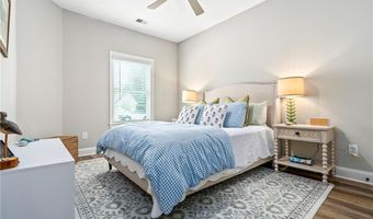 507 CLOVERDALE Dr, Auburn, AL 36830