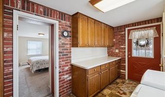 14617 College Ave, Allen Park, MI 48101