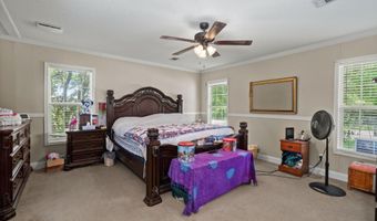 215 Hines Dr, Bonneau, SC 29431