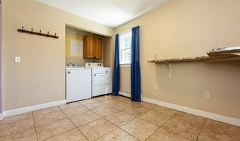 2 Rockwood Ave, Bar Harbor, ME 04609