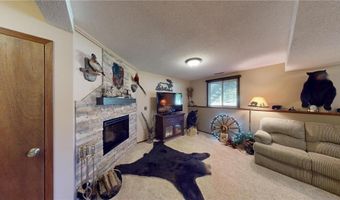 1825 Bayview Dr, Albert Lea, MN 56007