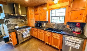 8667 W Hardwood Rd, Atoka, OK 74525