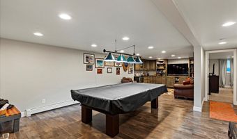 7243 Old Harbor Ave, Anchorage, AK 99504