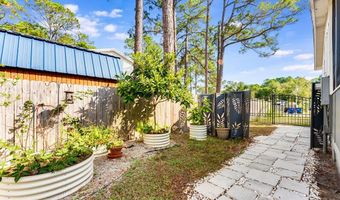 168 21st Ave, Apalachicola, FL 32320