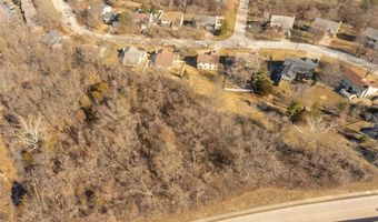 514 Meramec Station Rd, Ballwin, MO 63021