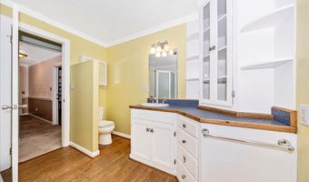 2301 MOUNT EPHRAIM Rd, Adamstown, MD 21710
