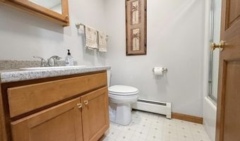 71 James St, Charlestown, NH 03603