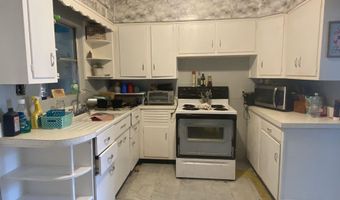404 N Elizabeth St, Angola, IN 46703