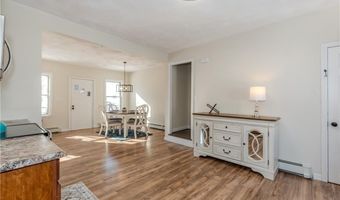 31 Anthony St, Coventry, RI 02816