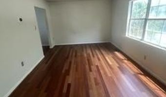 608 GREENBRIAR Ln, Annapolis, MD 21401