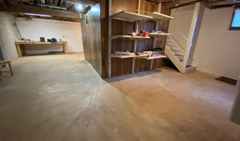 744 MATCH POINT Dr, Arnold, MD 21012