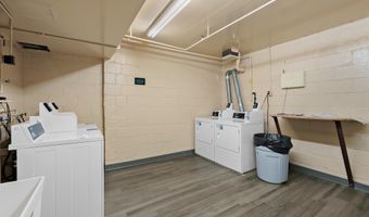3 CANTERBURY Sq 402, Alexandria, VA 22304