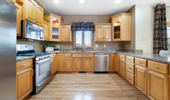 N9115 HEDGEROW Drive, Appleton, WI 54915