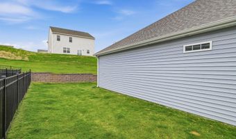 607 Pine Dune Ln, Aberdeen, NC 28315