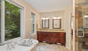 8 Whitney Ln, Boxborough, MA 01719