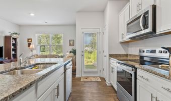 1418 Bella Grace Ct, Boiling Springs, SC 29316
