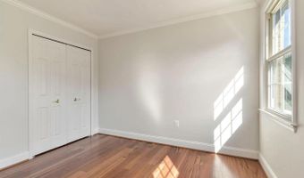 10127 CRESTBERRY Pl, Bethesda, MD 20817