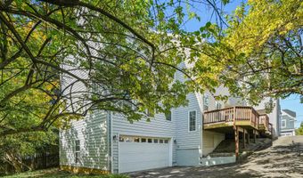 5604 HOOVER St, Bethesda, MD 20817
