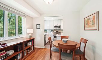 10427 MONTROSE Ave 104, Bethesda, MD 20814