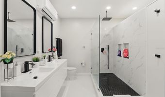 24 W KING St, Orlando, FL 32804