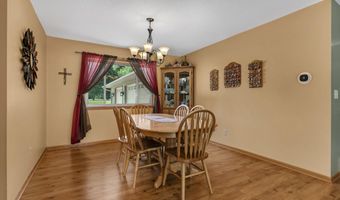 37785 Sunnyfield Cir, Avon, MN 56310