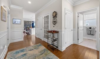 81 Fieldstone Ln 81, Beacon Falls, CT 06403