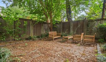 3301 NW DENT Pl NW, Washington, DC 20007