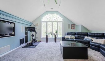 8 Rock Rd, Attleboro, MA 02703