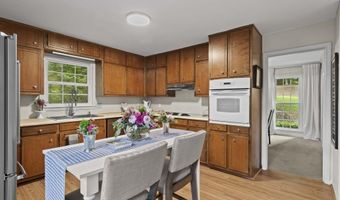 4725 Westchester Ct, Peachtree Corners, GA 30096