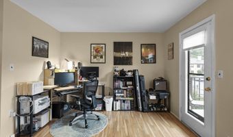 516 Wellington Pl, Aberdeen, NJ 07747