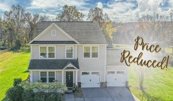 112 Scotch Moss Dr, Advance, NC 27006
