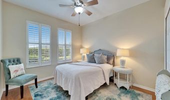 302 LATITUDE Pl, Apollo Beach, FL 33572