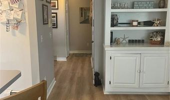 31 Franklin St 2, Newport, RI 02840