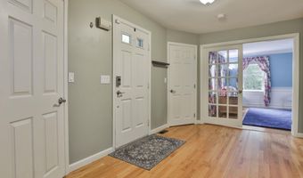 41 Wellesley Dr, Bedford, NH 03110
