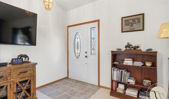 7 Cottonwood Way, Absarokee, MT 59001
