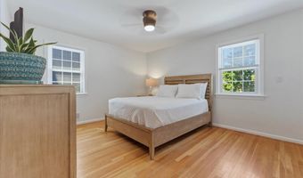 25-27 W 6th St, Bayonne, NJ 07002
