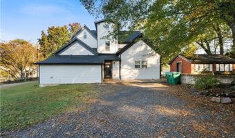 112 Cherry St, Adairsville, GA 30103