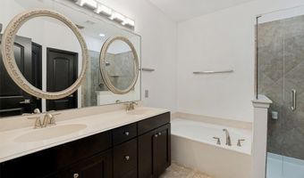 3906 Asbury Ln, Addison, TX 75001