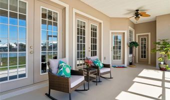 5714 SEA TROUT Pl, Apollo Beach, FL 33572