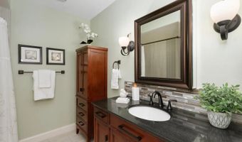 7303 Alicante Rd A, Carlsbad, CA 92009